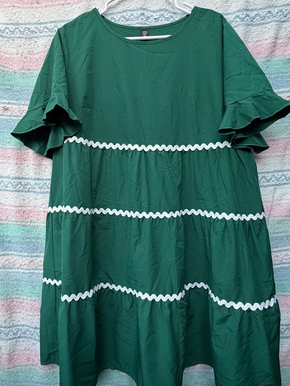 SHEIN Emerald Green Tiered Midi Dress with White Ric Rac
